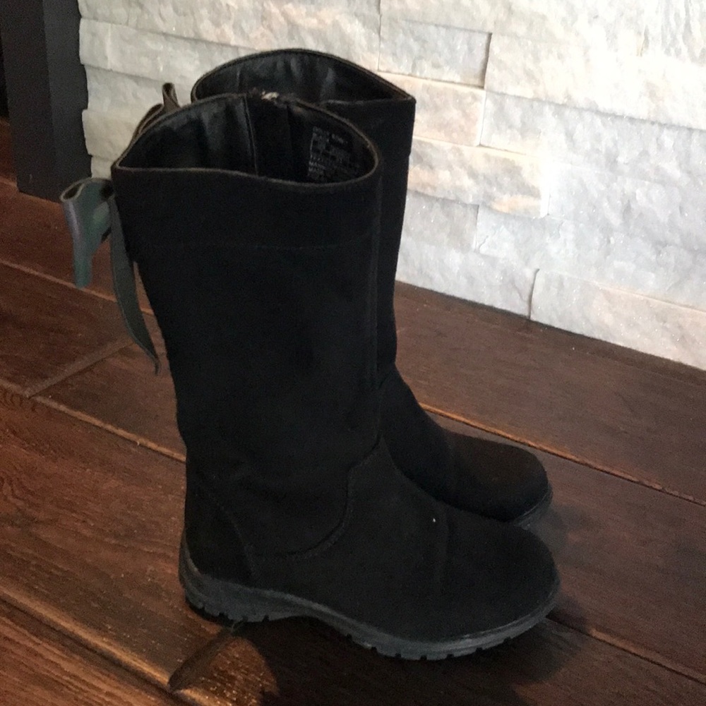 KENNETH COLE DOLLY BOW-T BOOTS